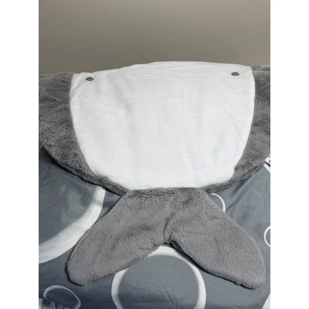 Happy Nappers Shark Kids Sleeping Bag Plush Pillow, Zip, Gray/White Washable